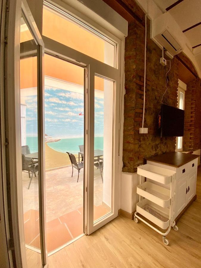 Апартаменты Fernando El Catolico Premium Малага Экстерьер фото